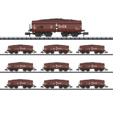 T15449 Display with 10 Type Erz Id Hopper Cars