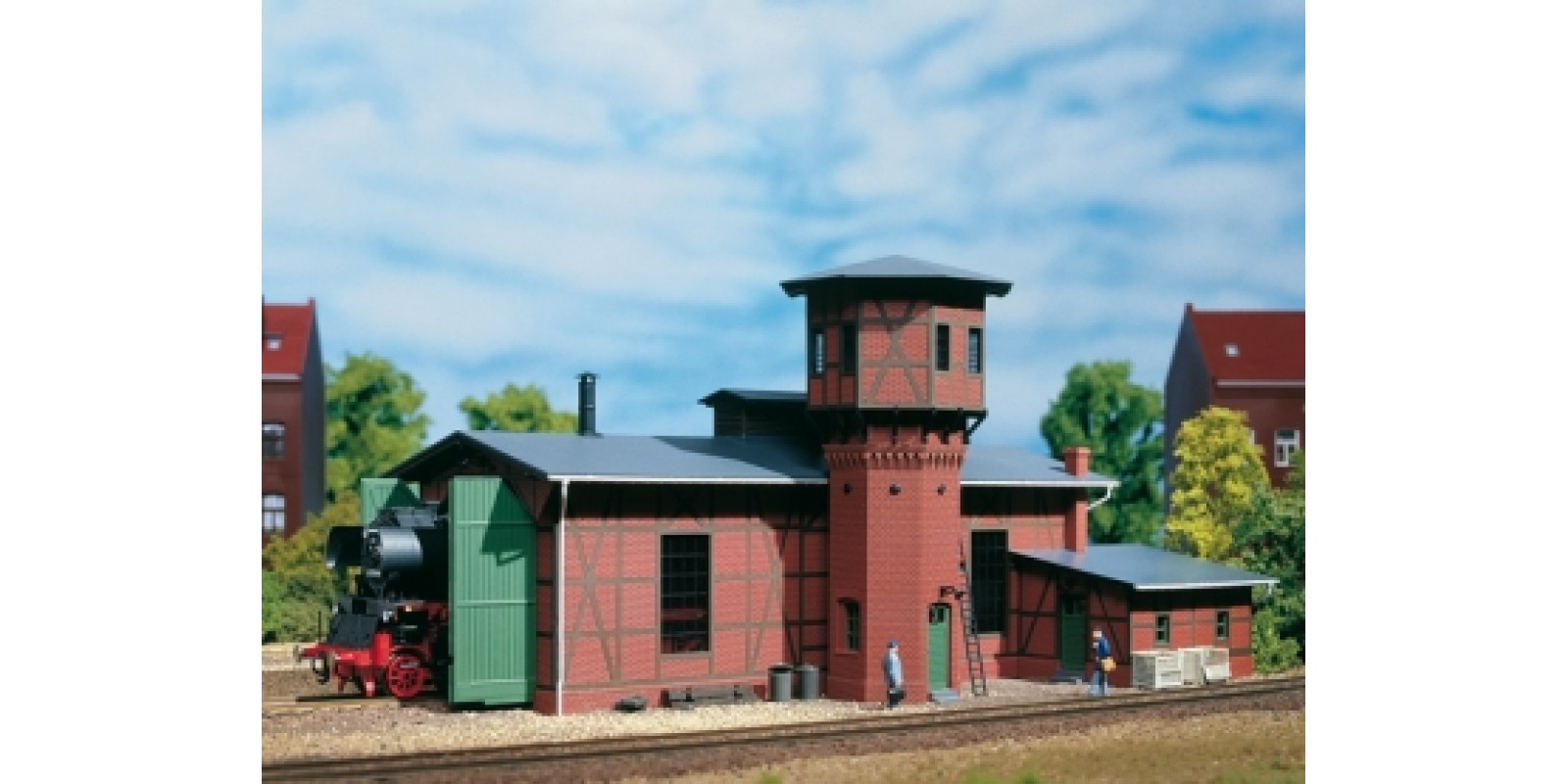 AU11400 Locomotive shed with water tower