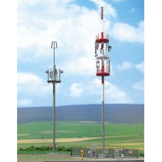 BU1021 2 cell phone towers