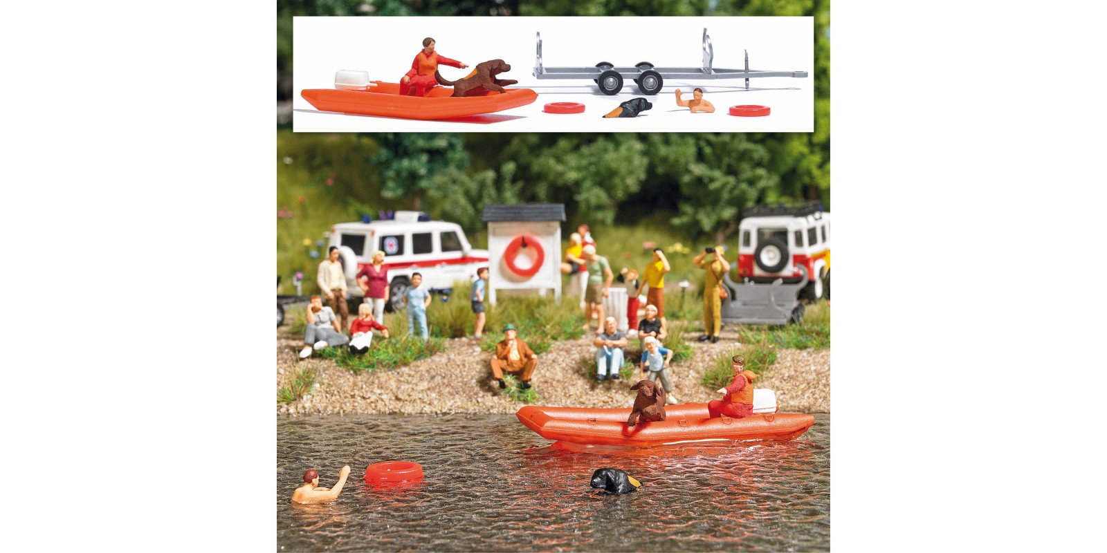 BU7897 Water rescue with Newfoundland dogs and dinghy