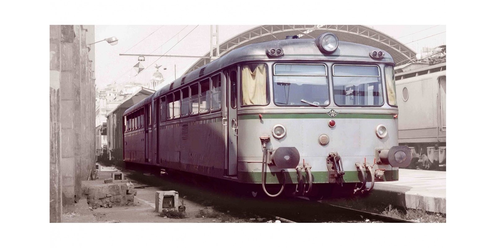 ET3617D RENFE, 2-unit diesel railcar "Ferrobus", class 591.400, period IV, with DCC decoder
