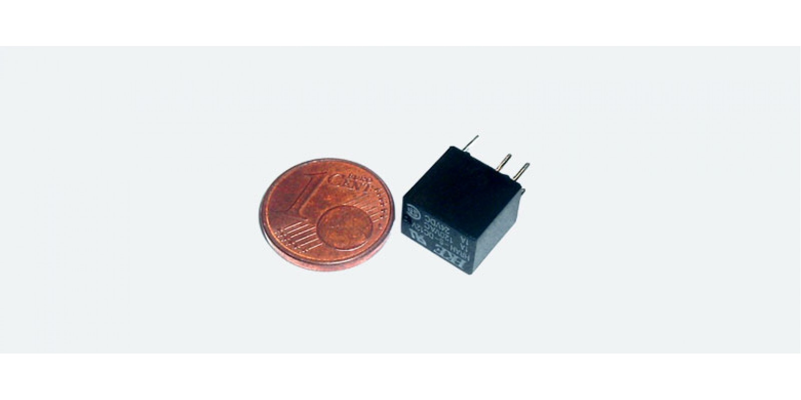 ES51963 	Relay 1 A miniature relay, 16 volts