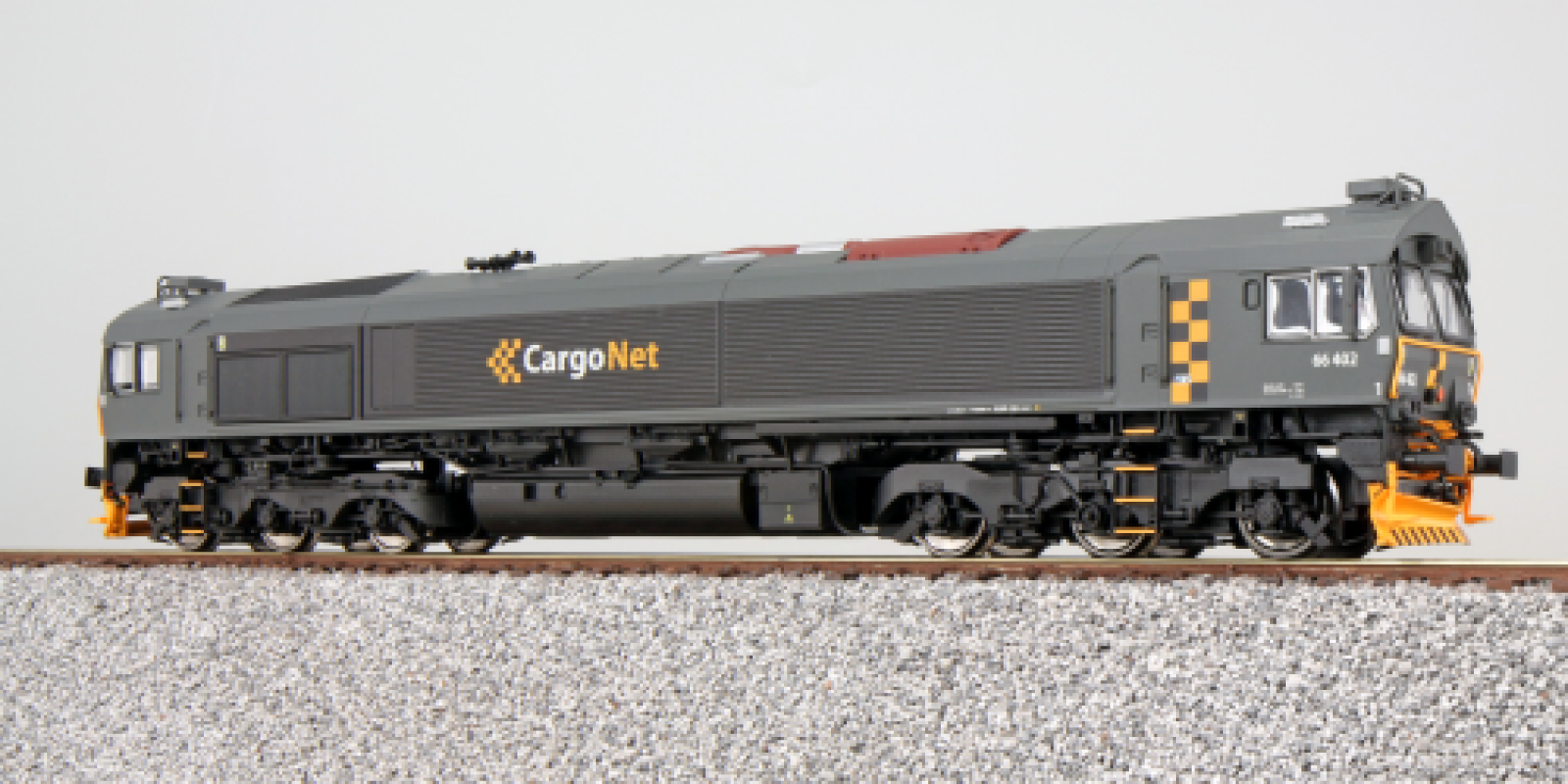 ES31277	Diesel loco, Cargo Net 66402, grey, Ep VI, Sound+Smoke, DC/AC