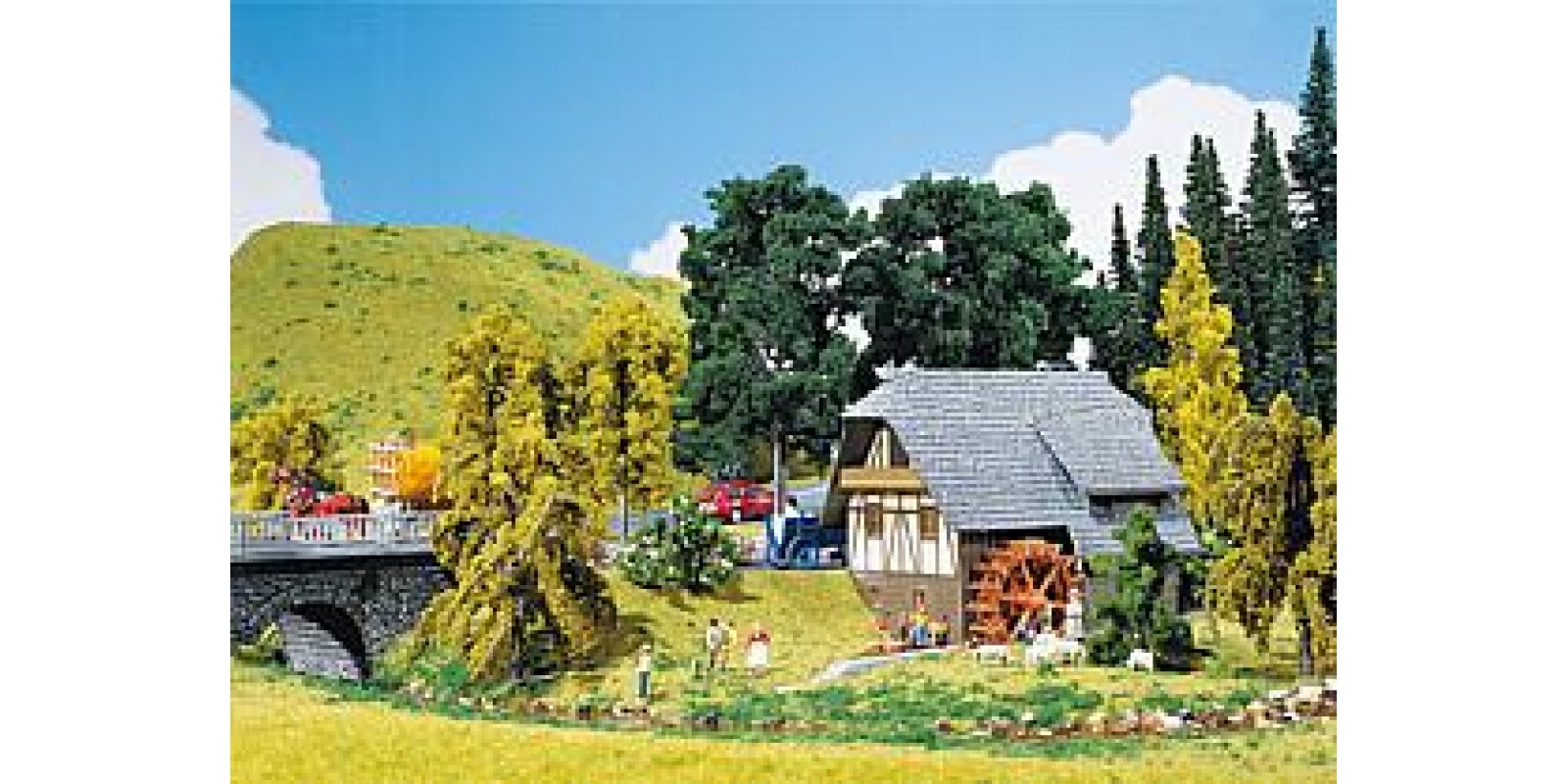 Fa130387 	 Small Black Forest house