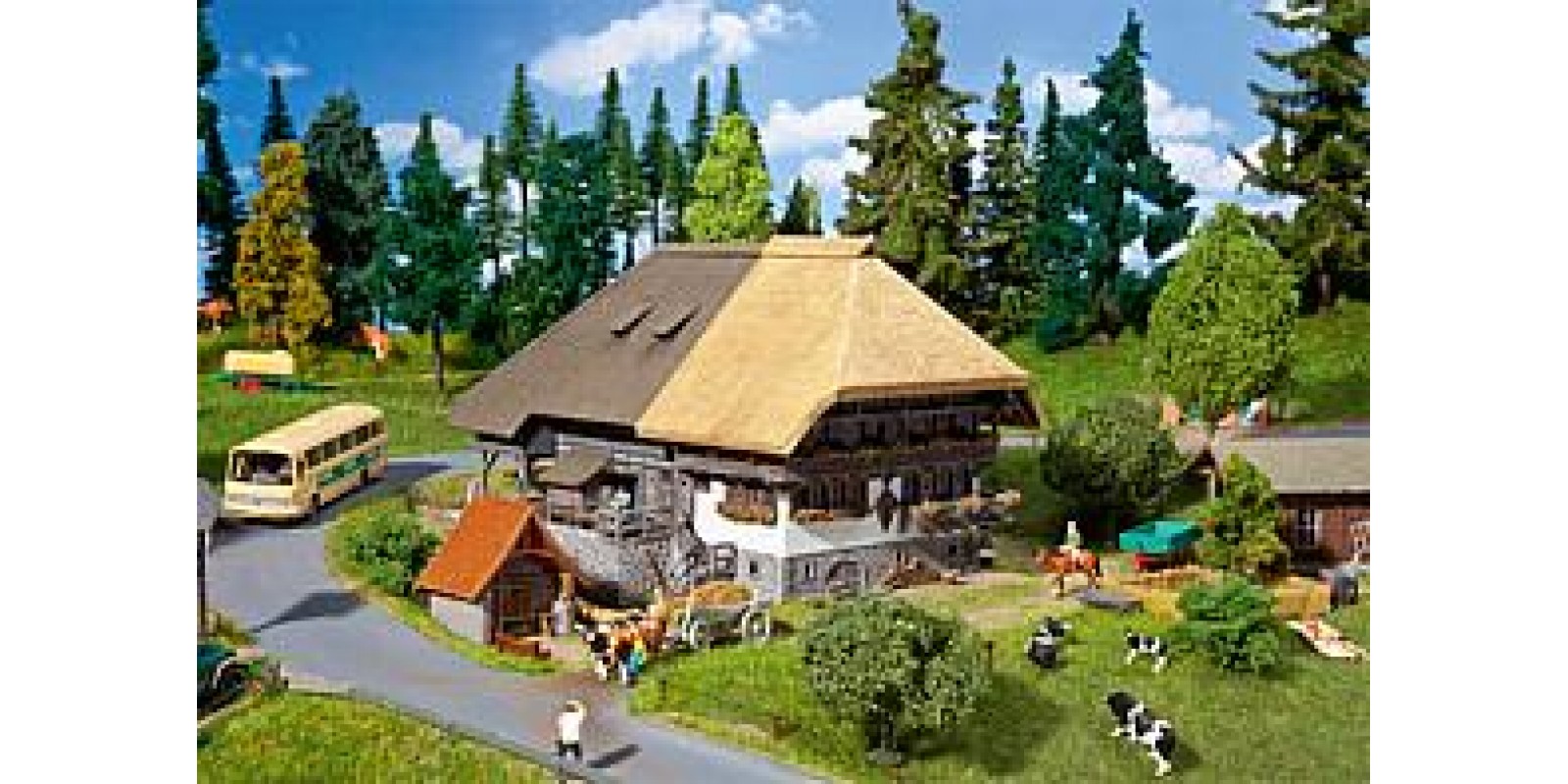 Fa130534 	 Black Forest Farm with straw roof