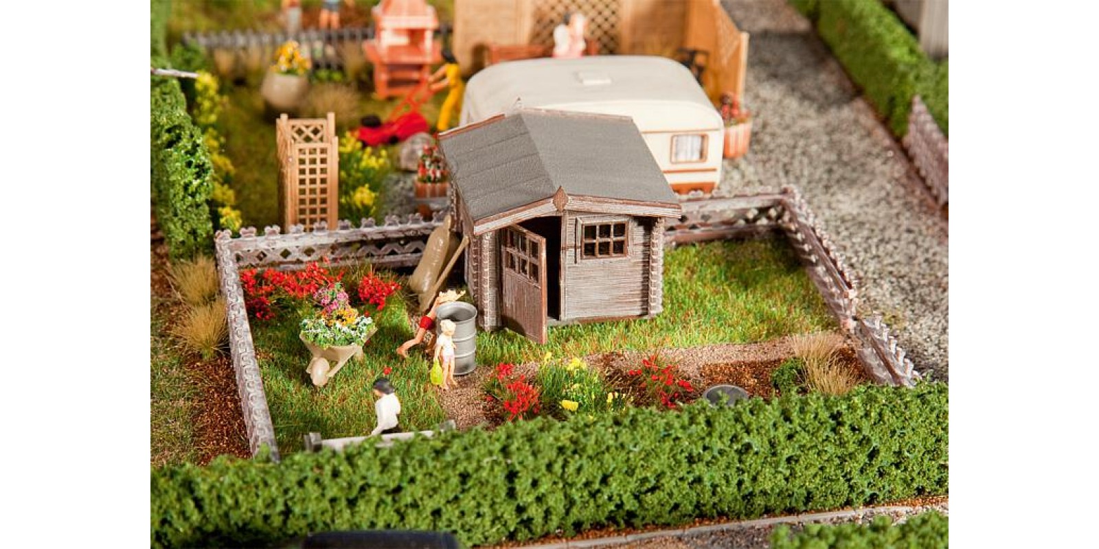 FA180492 Allotments with small garden house
