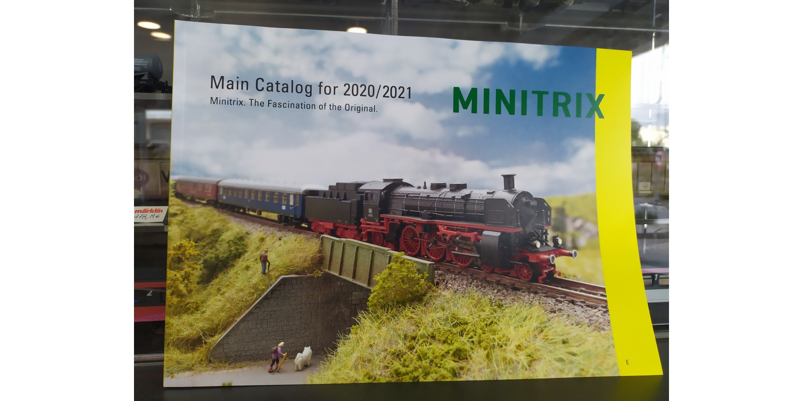 T19853 Minitrix-Katalog 2020/2021 EN