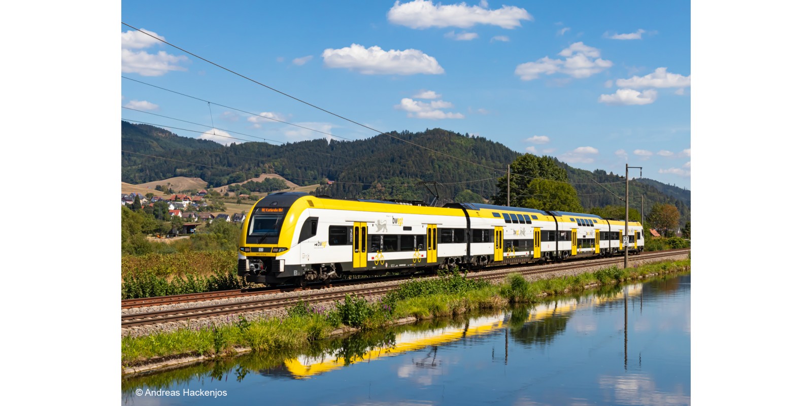 38463 Siemens Desiro HC Electric Powered Train