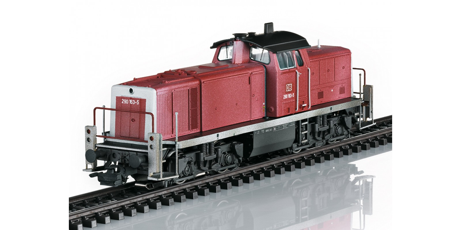 39902 - Class 290 Diesel Locomotive