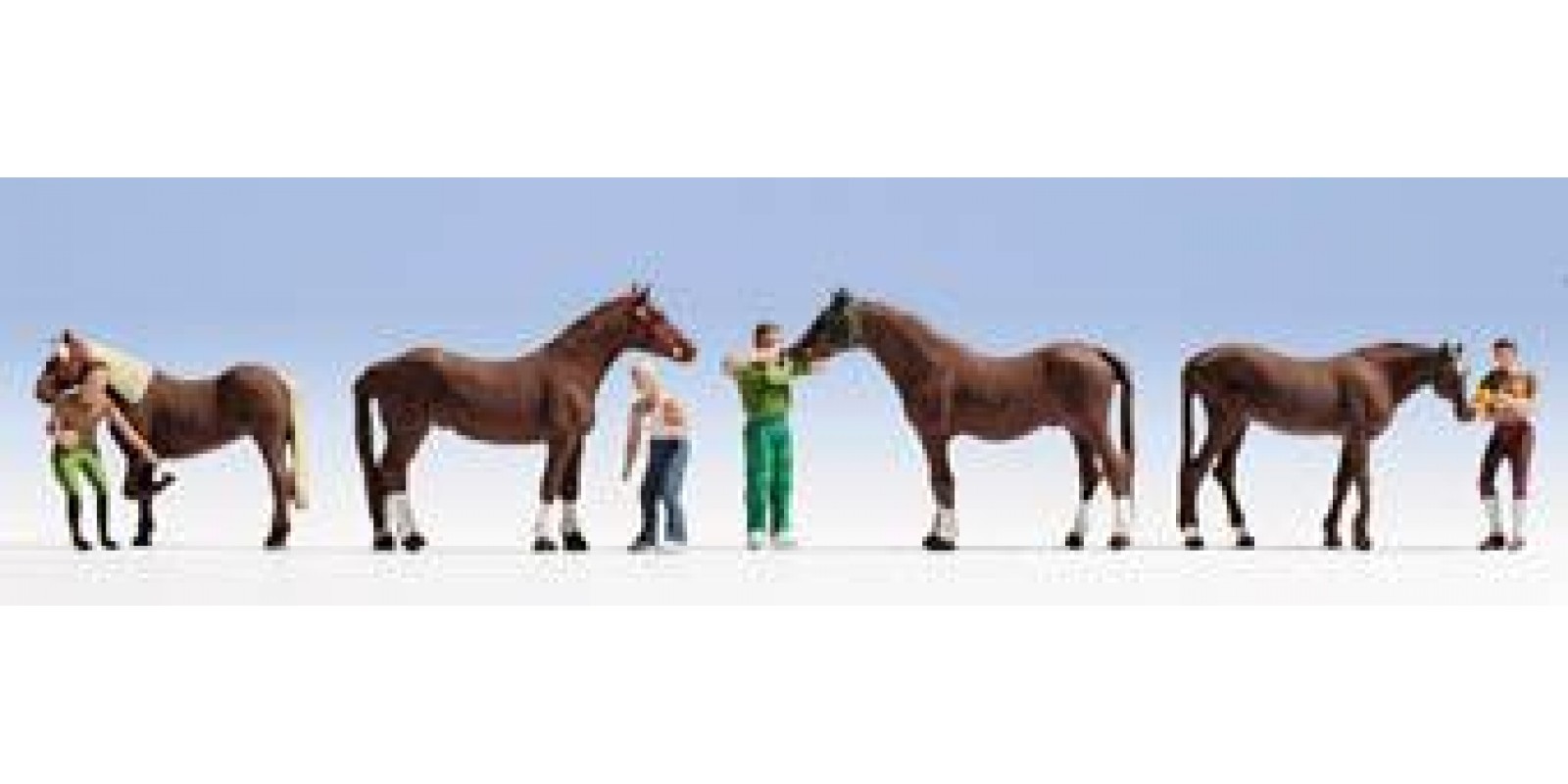 NO15632 Horse care, H0, 4 figures and 4 horses