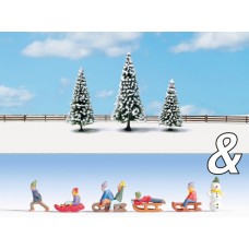 NO94012 Ornamental Set "Children in Snow & Snowy Fir Tree"