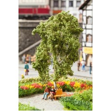  NO21642 Baum mit Ruhebank, Bonus Product, 11,5 cm high 