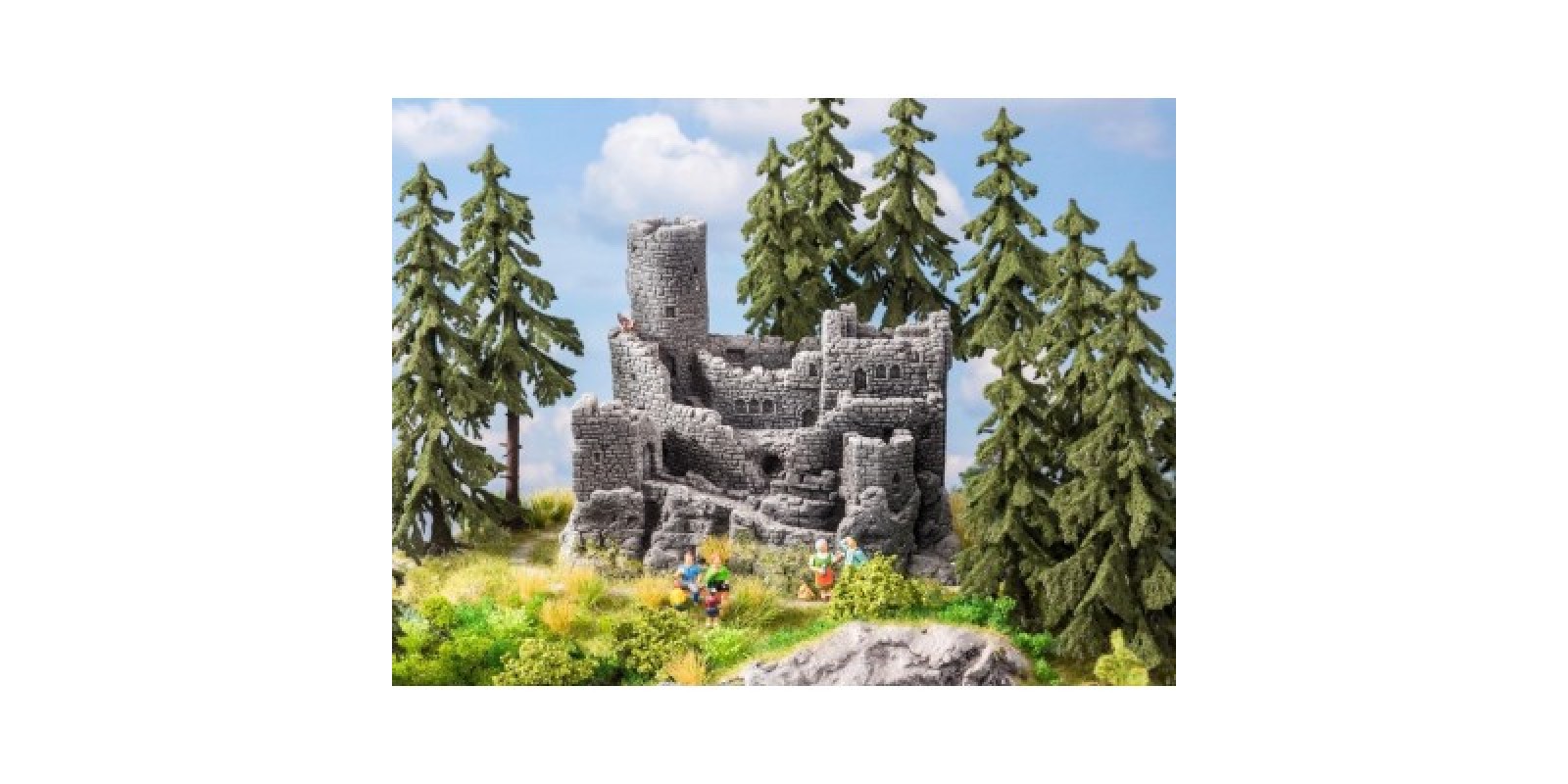 NO58609 Castle Ruin, 15,5 x 10 cm, 12 cm high