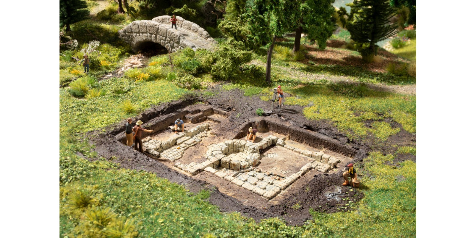 NO58615 Roman Baths Excavation