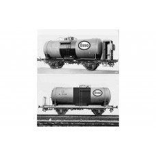 RI6491 FS, 2-unit pack 2-axle tank wagons "Esso", big tank, with and without brakeman's cab, period III