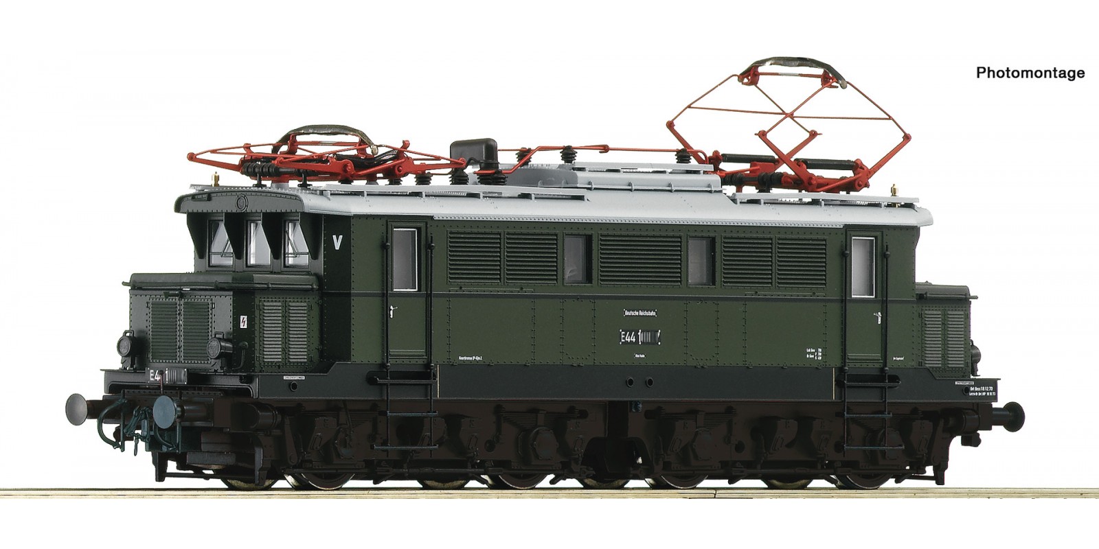 RO52547 - Electric locomotive class E 44, DR