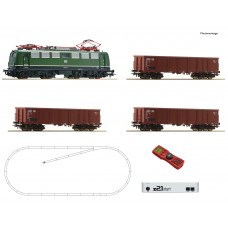 RO51330 z21 start digital set: Electric locomotive class 140 with goods train
