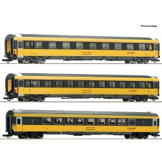 RO74183 3 piece set: Passenger coaches