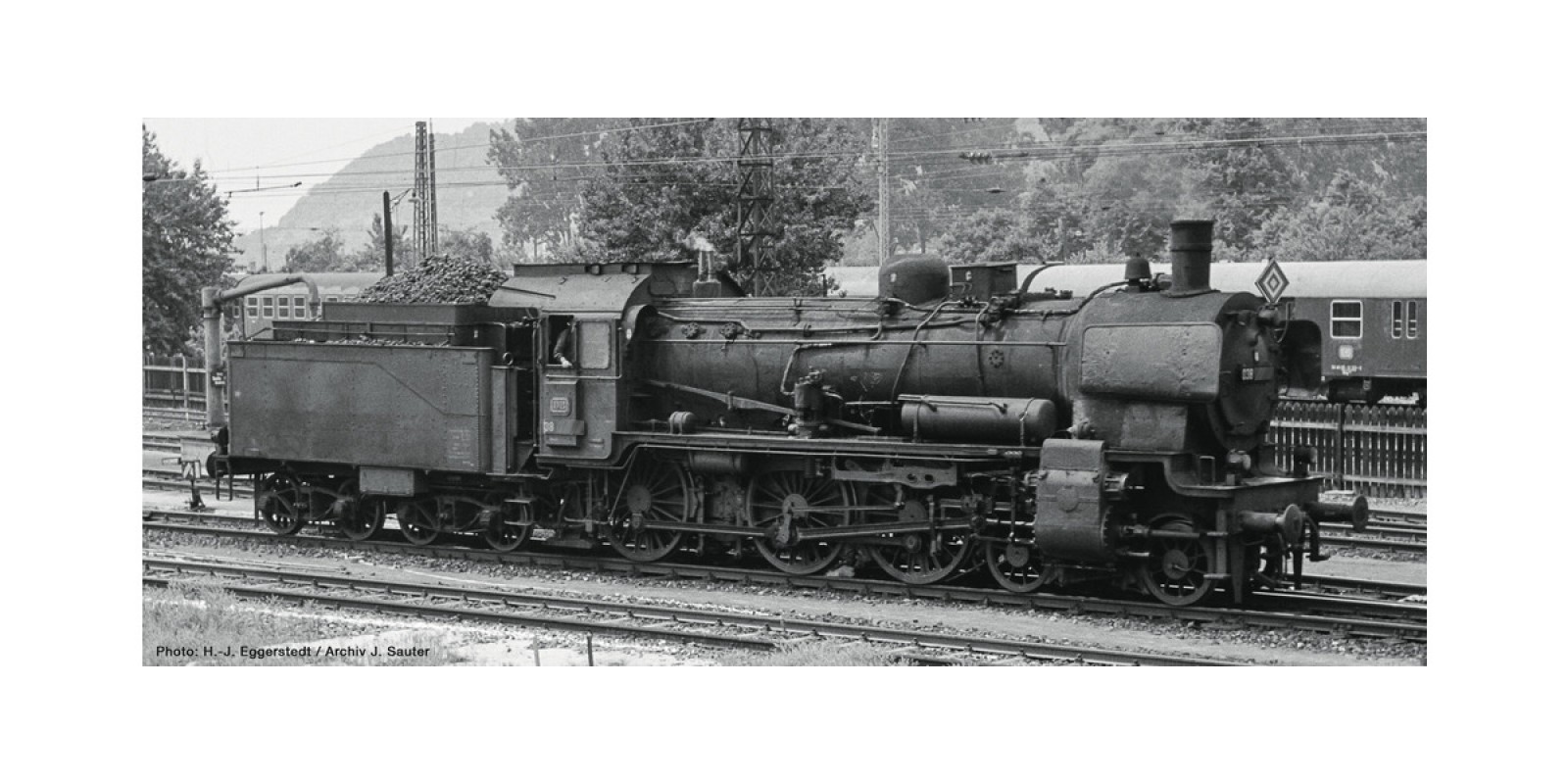 RO79380 Steam locomotive class 038