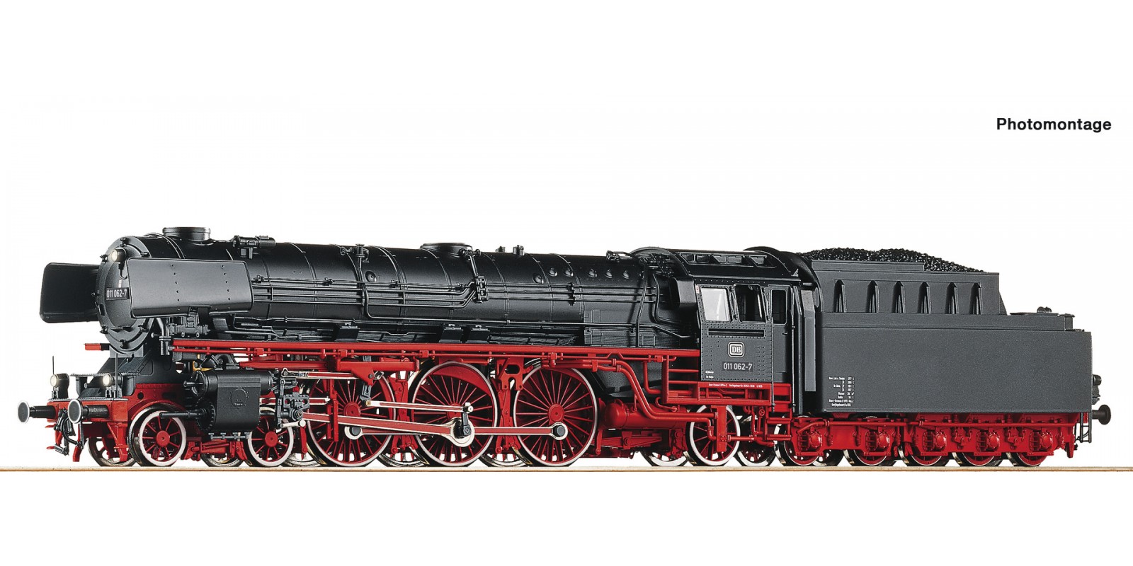 RO70051 Steam locomotive 011 062-7 DB