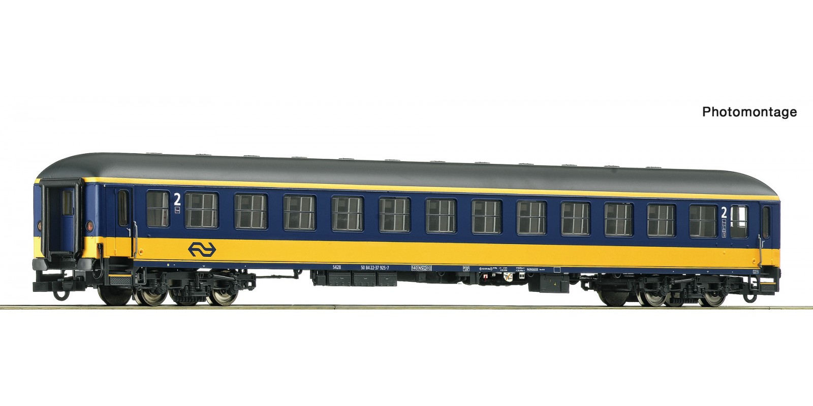 RO74317 Express train coach 2nd class, NS