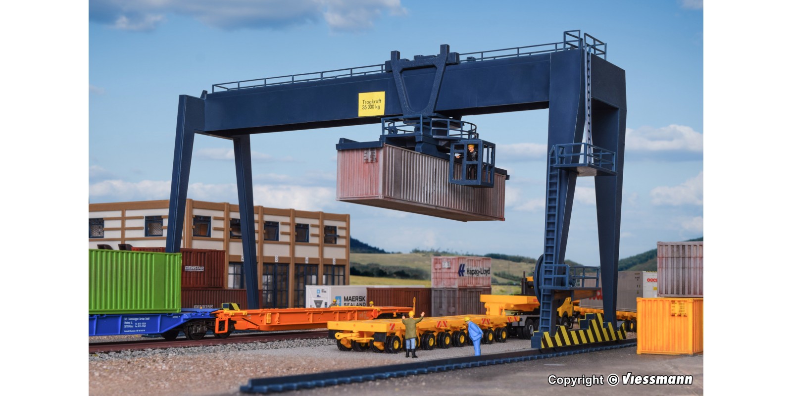 VO45624 Container Crane